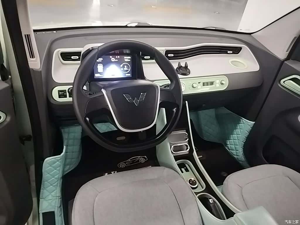 Wuling MINIEV, 2022 10