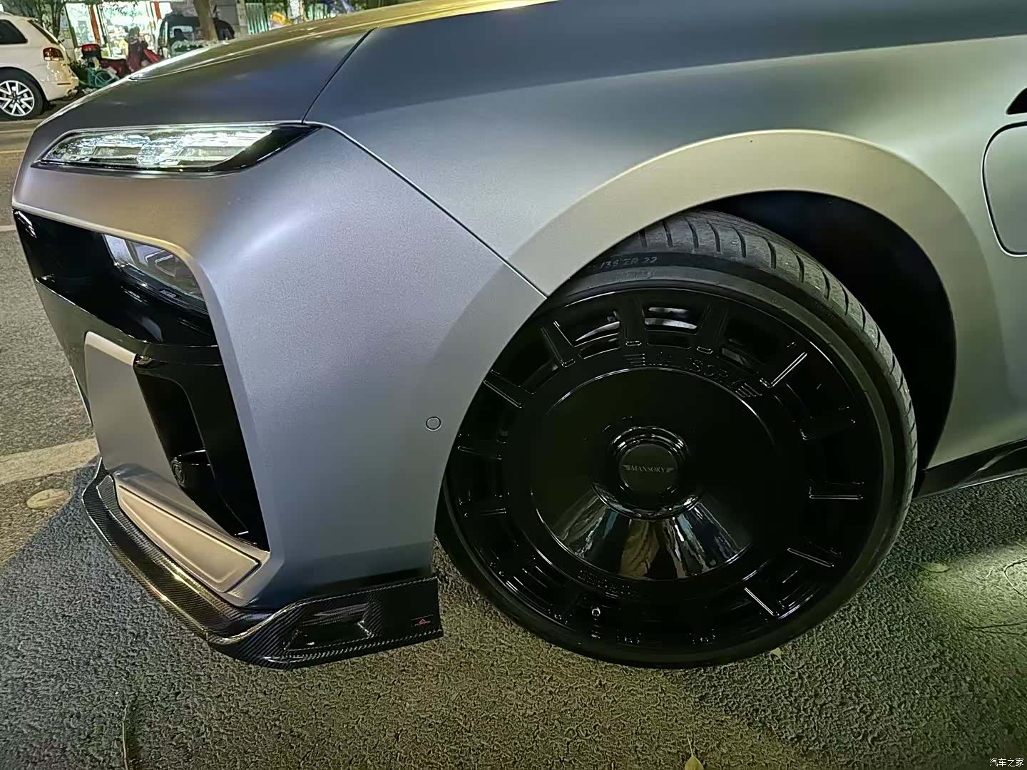 BMW i7, 2024 21