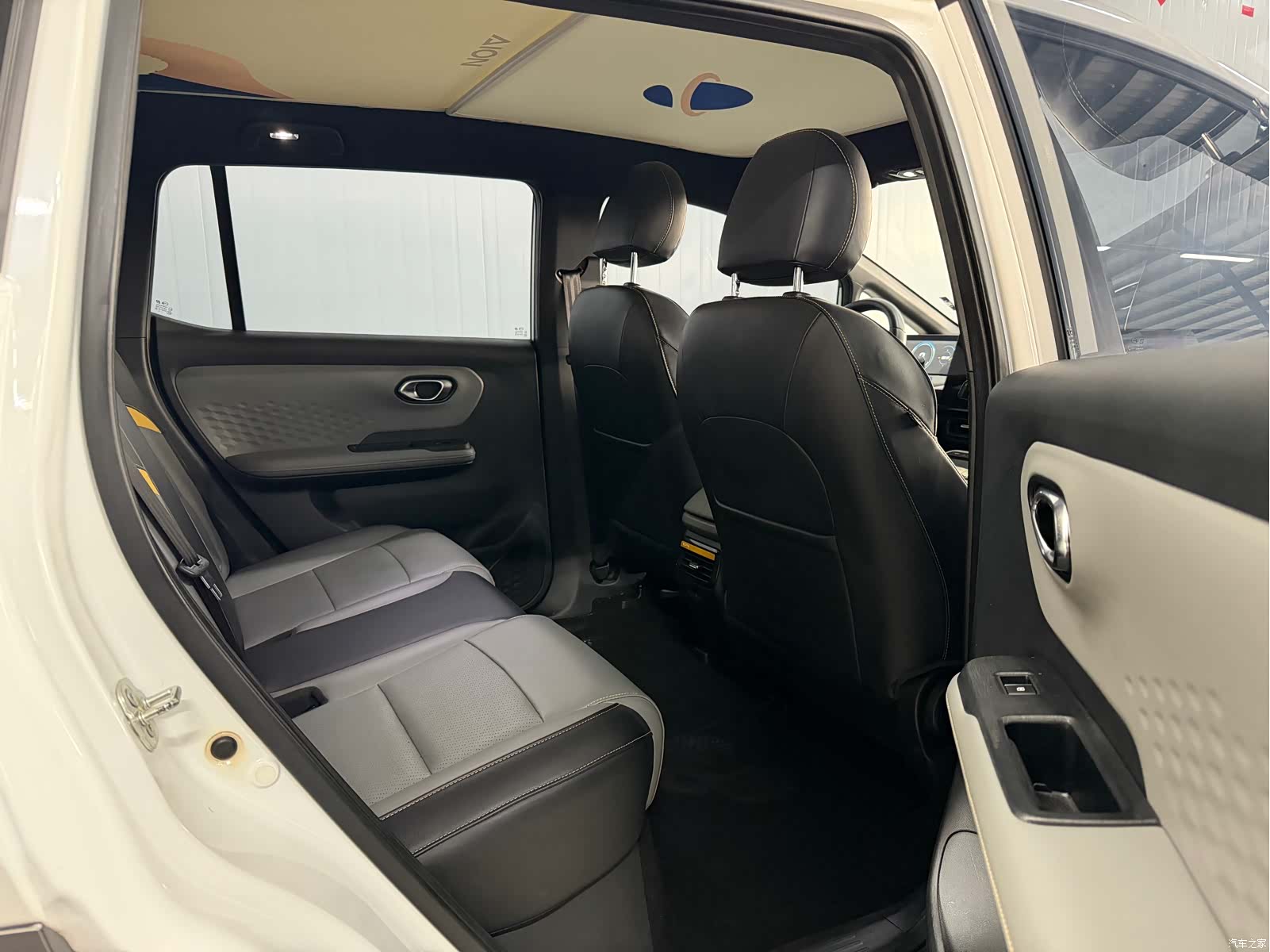Aion Y, 2022 13
