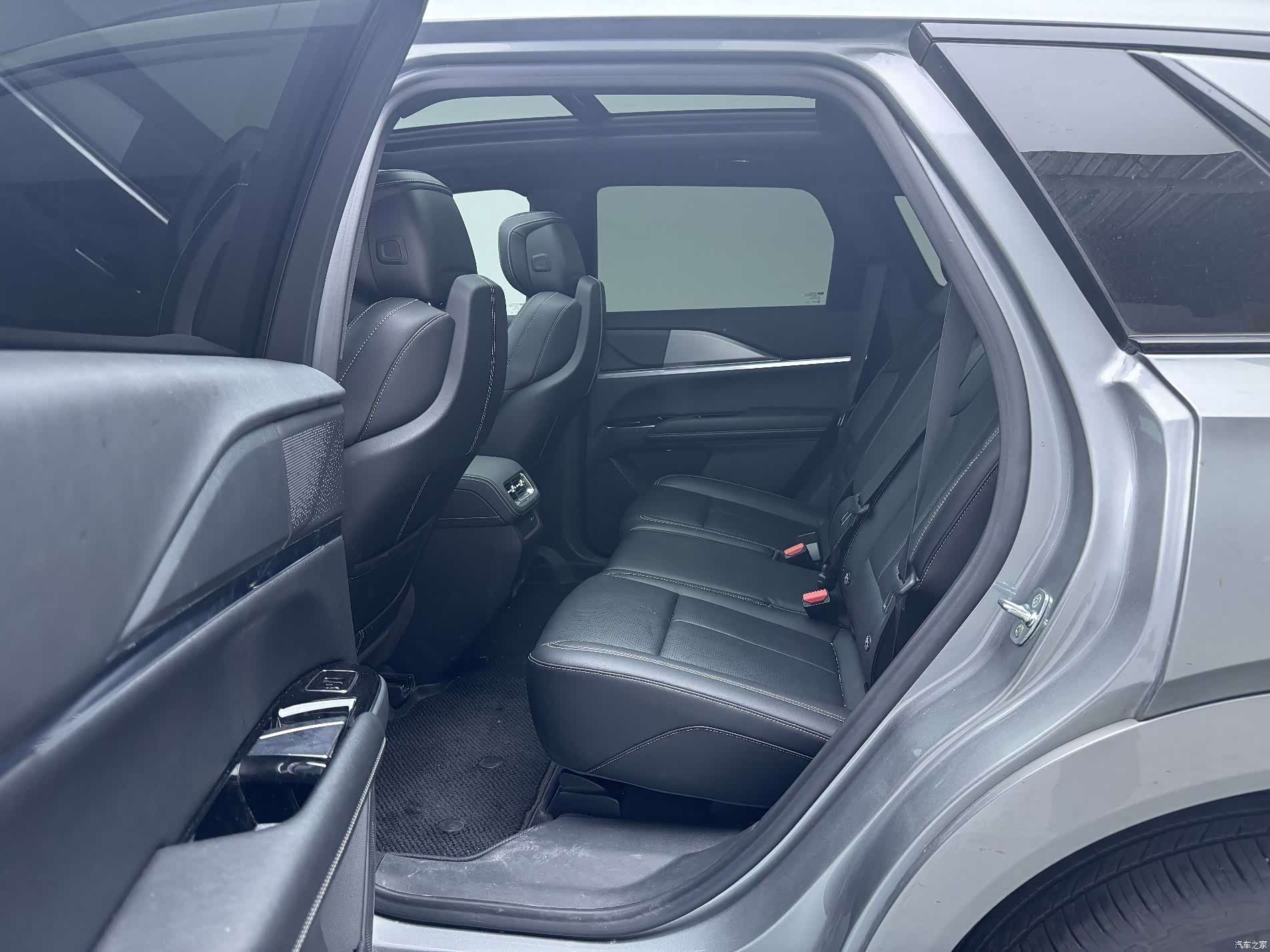 Cadillac XT5, 2024 9