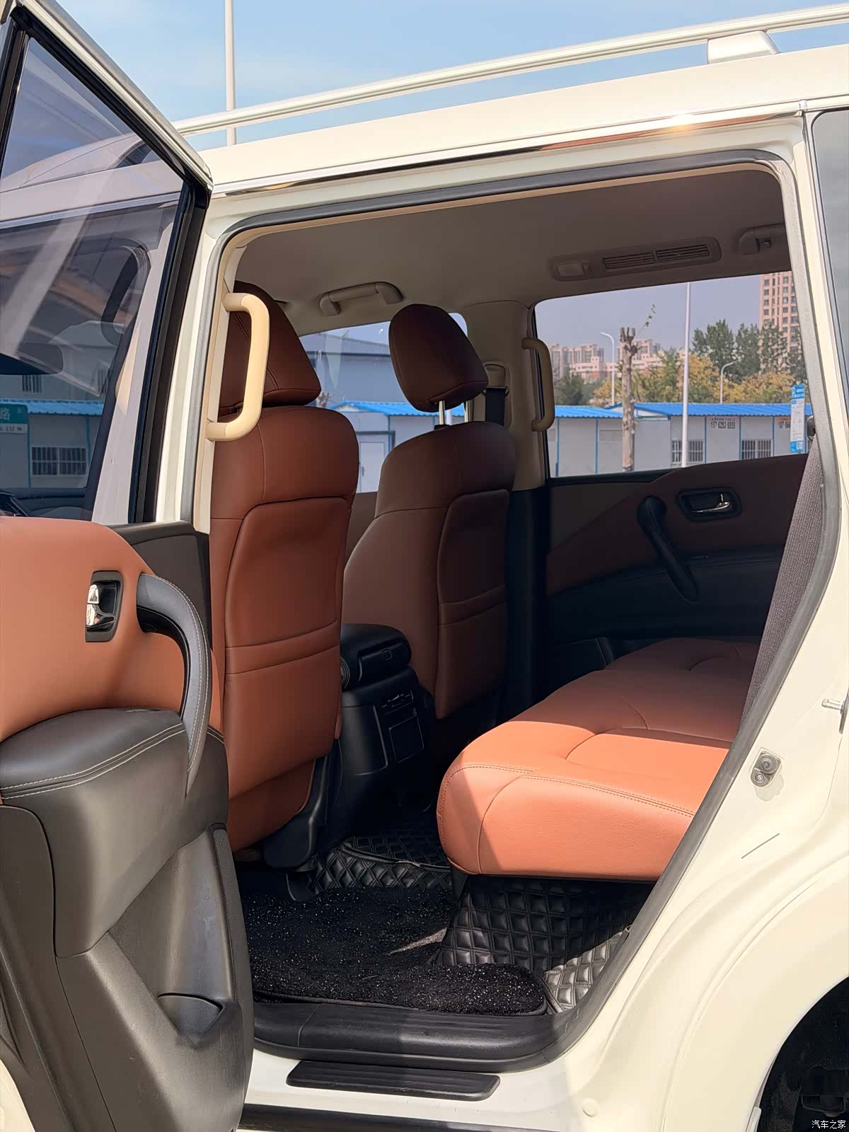 Nissan Patrol, 2020 8