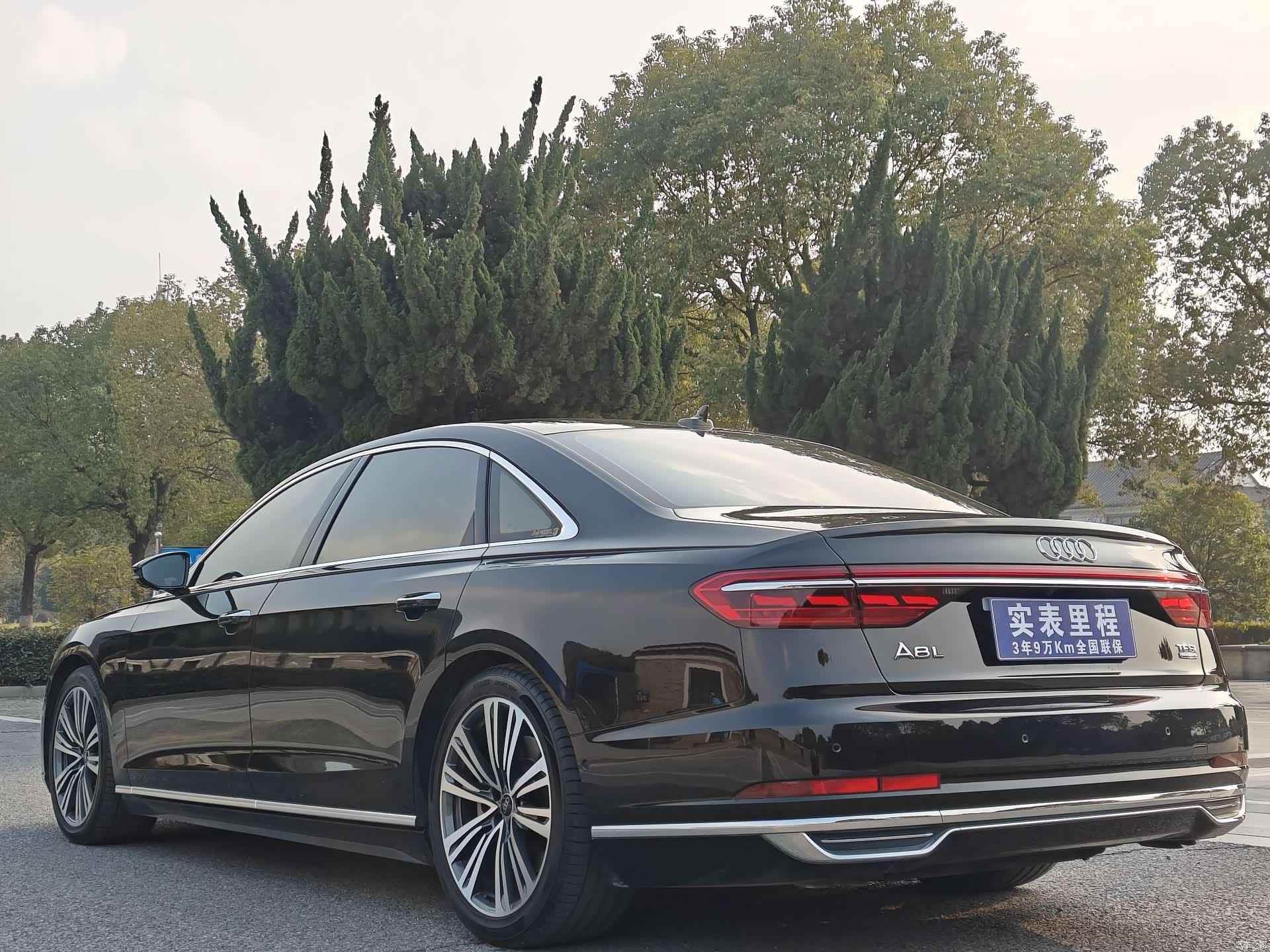 Audi A8L, 2021 все фото