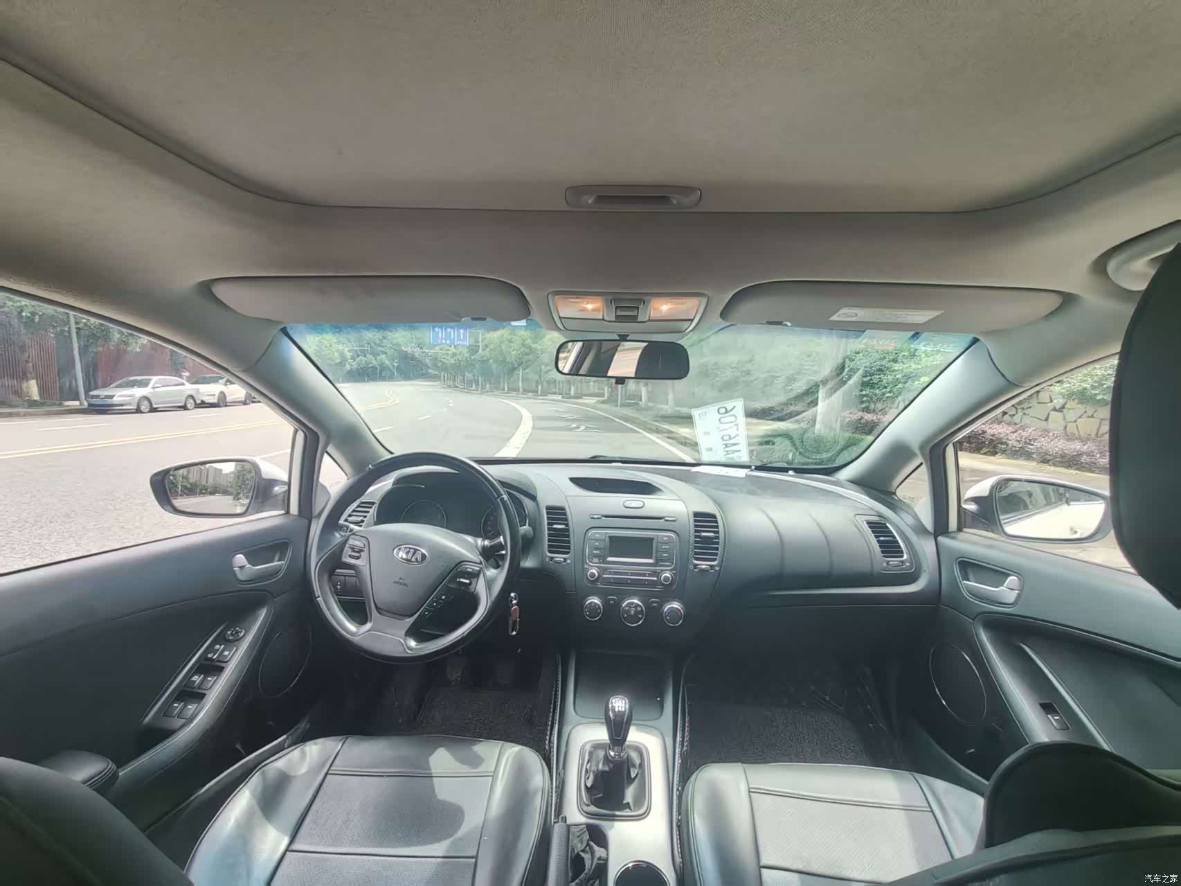 Kia K3, 2014 7