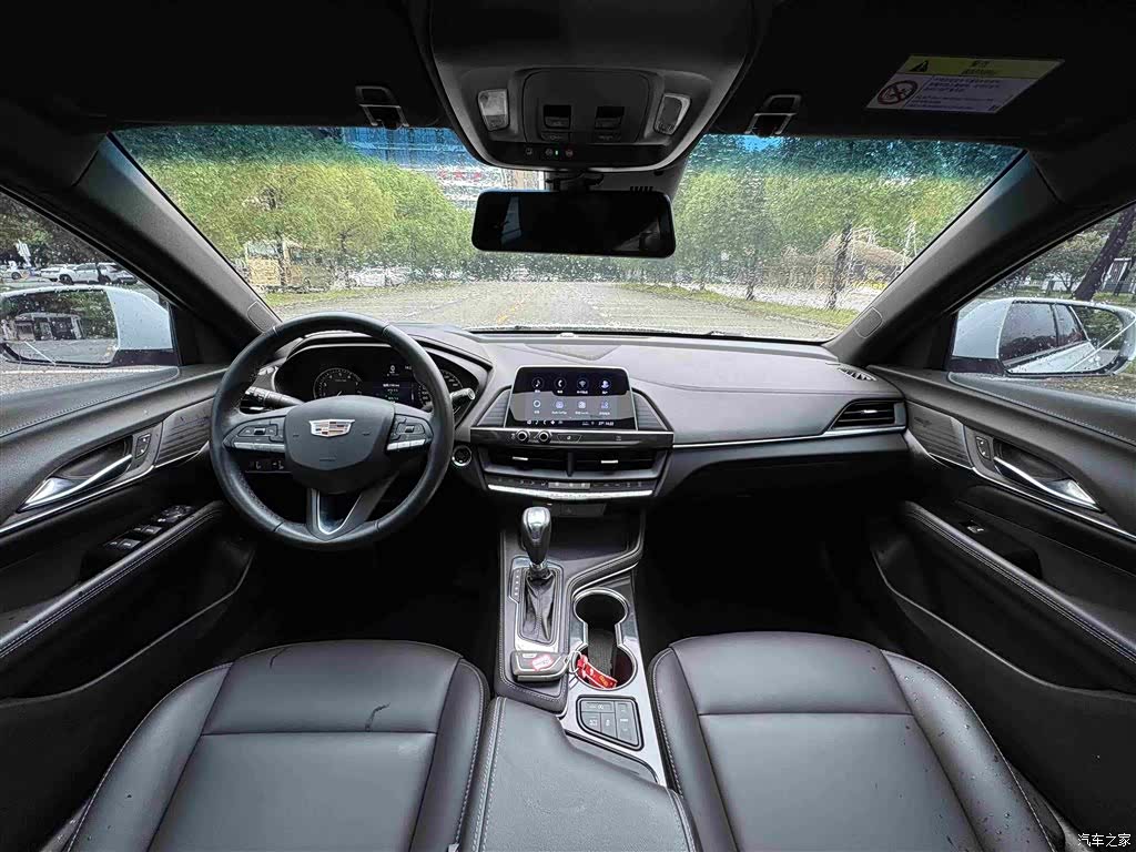 Cadillac CT4, 2021 14