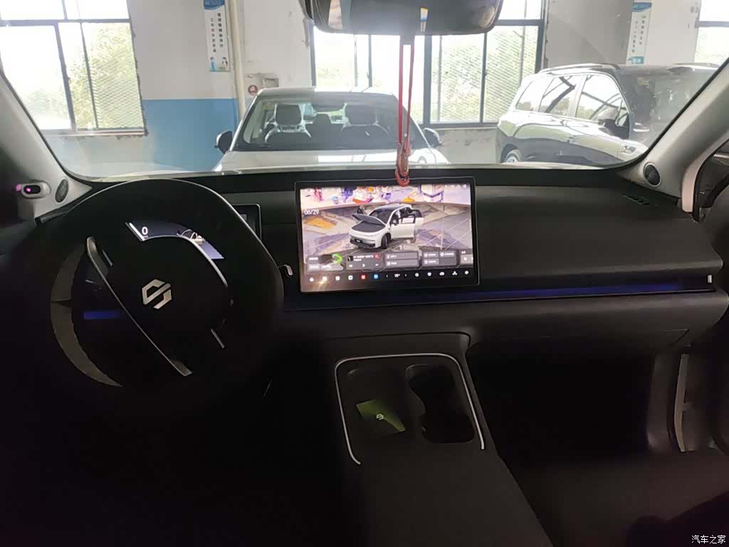Leapmotor C10, 2025 все фото