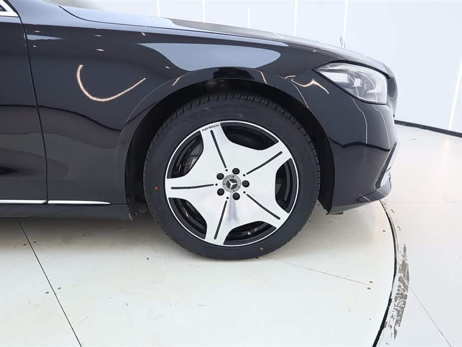 Mercedes-Benz S-class Mercedes-Benz S-class