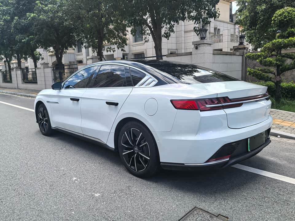 BYD Han