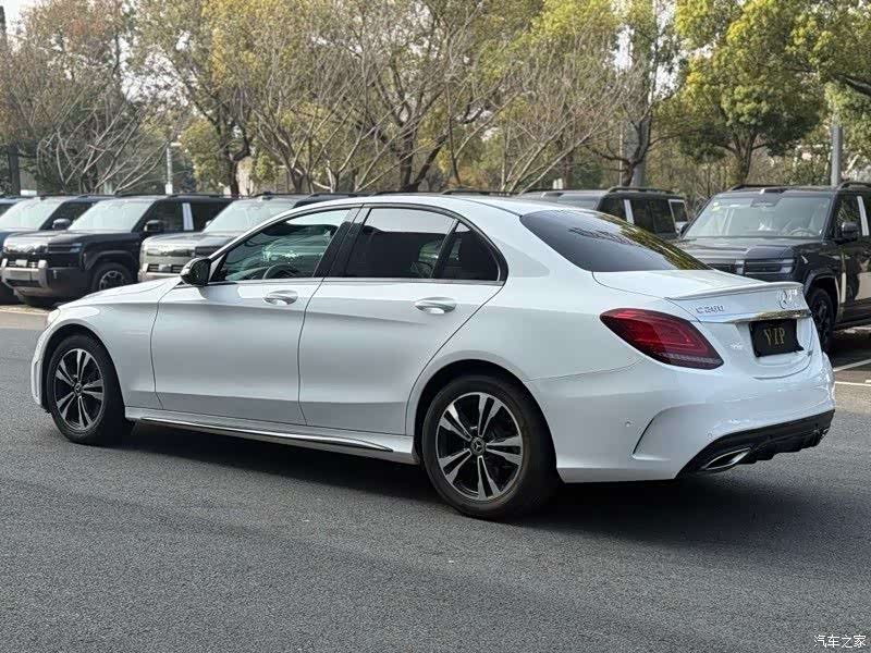 Mercedes-Benz C-Class, 2019 11