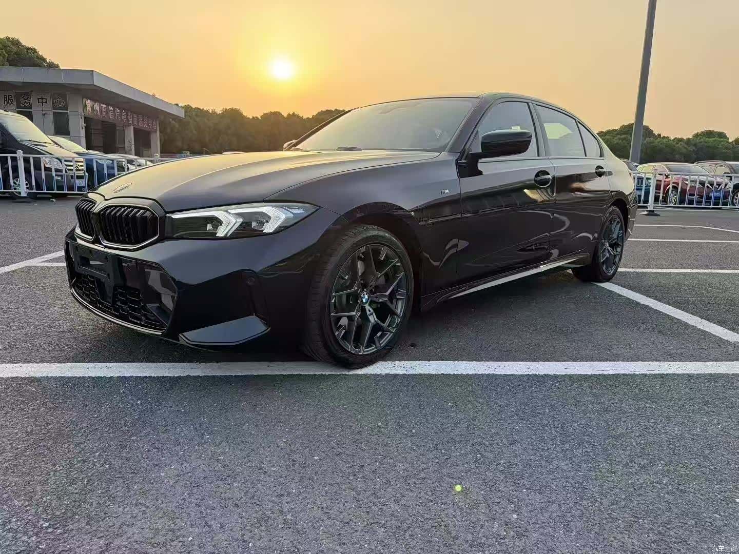BMW 3 Series, 2025 1