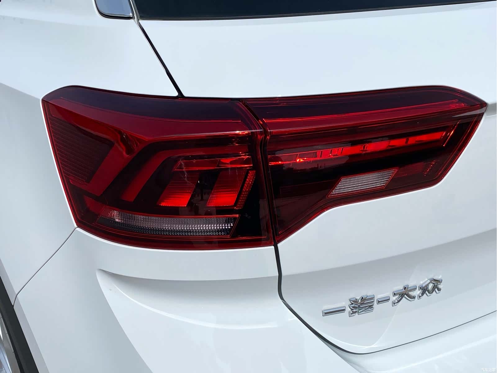 Volkswagen T-ROC, 2022 22