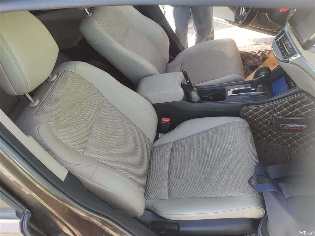 Honda Jade, 2016 25