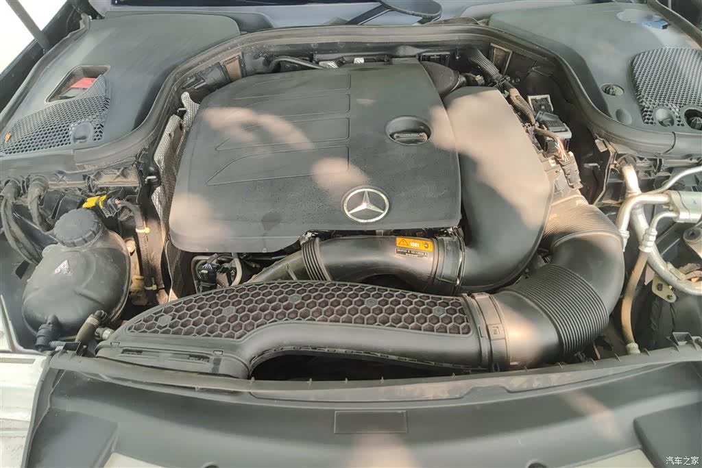 Mercedes-Benz E-Class, 2019 10