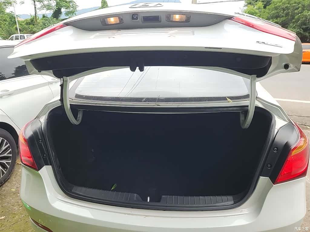 Hyundai GLS, 2017 19