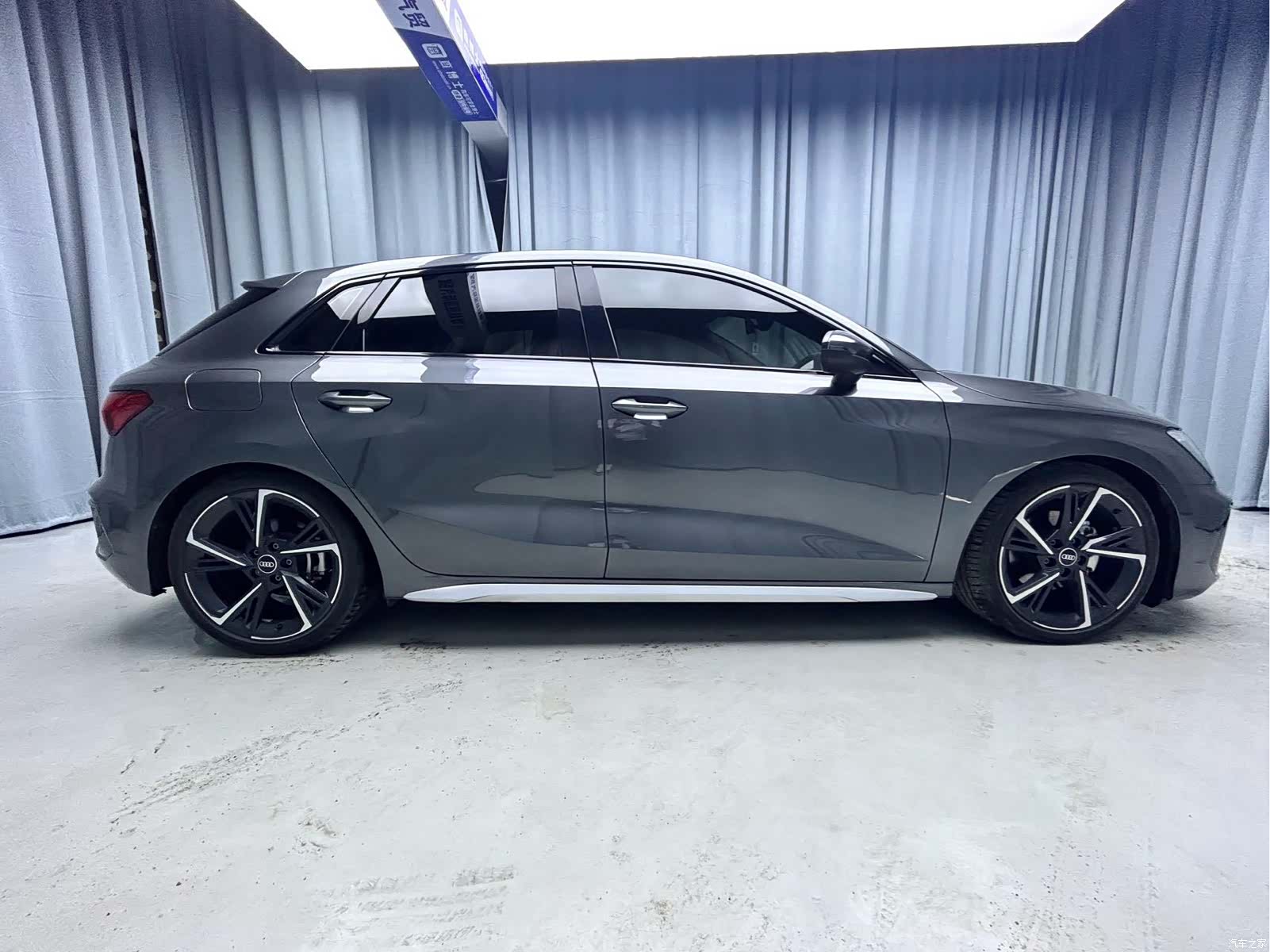 Audi A3, 2023 все фото