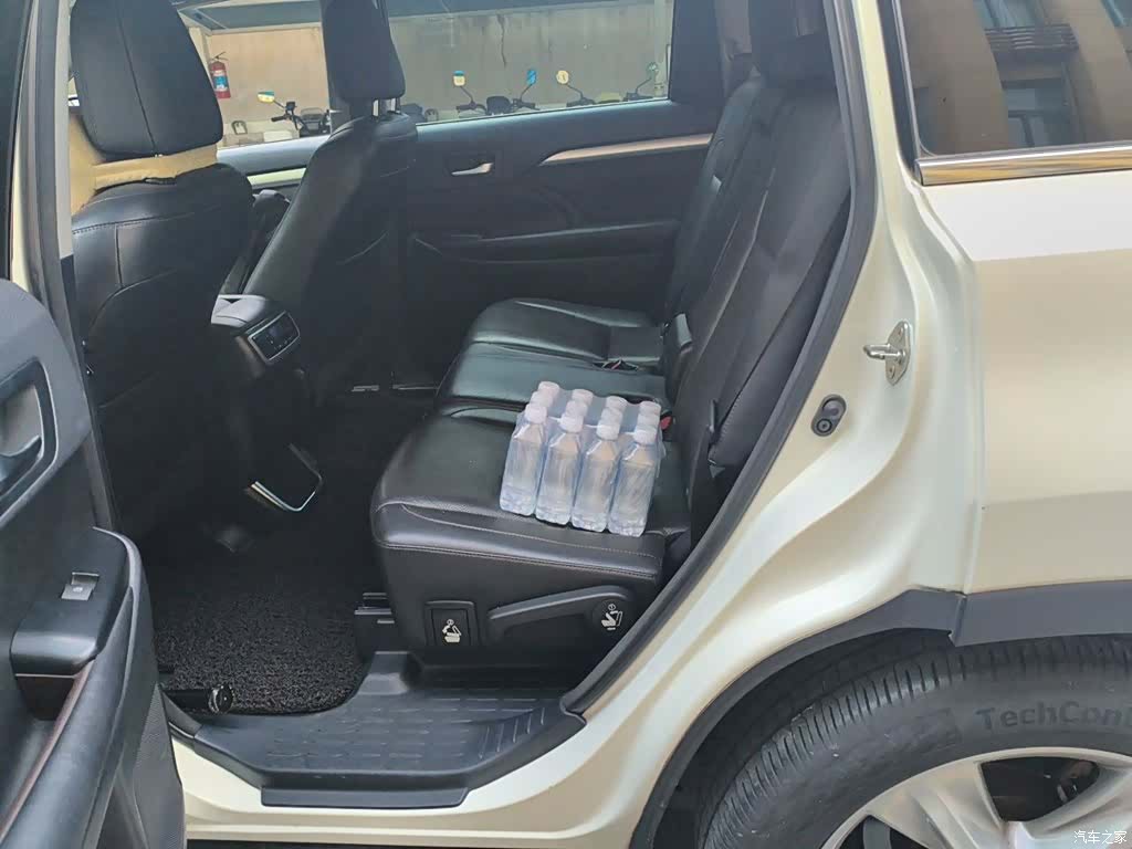 Toyota Highlander, 2015 15