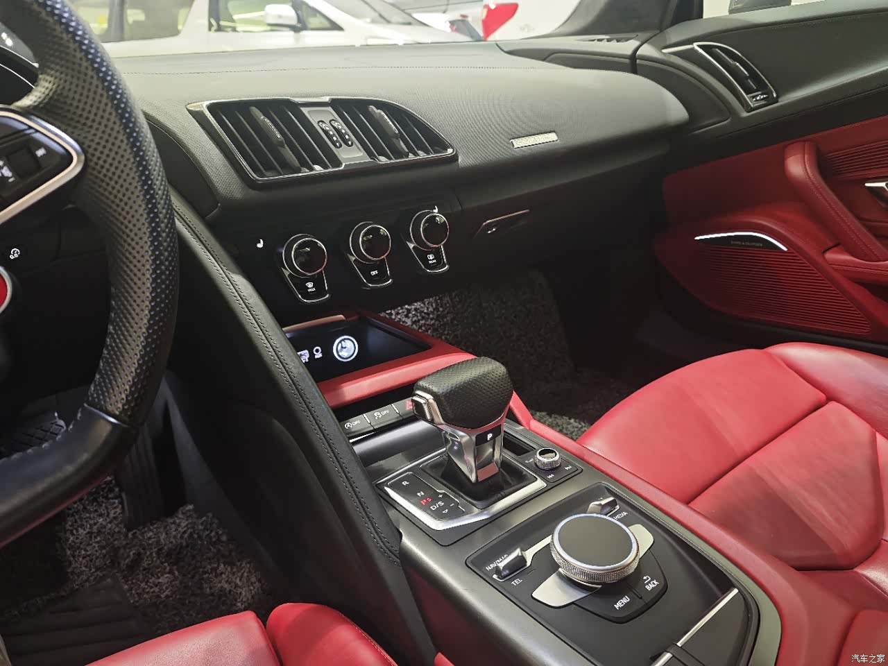 Audi R8, 2018 9