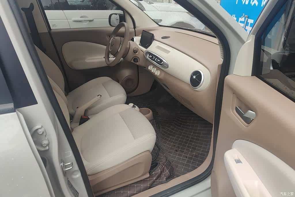 Wuling MINIEV, 2025 8