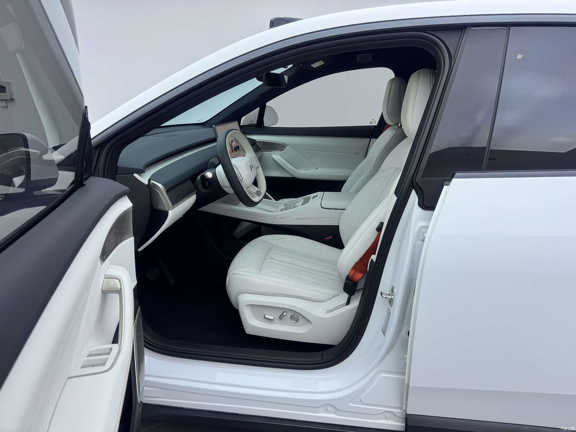 NIO L60, 2025 6