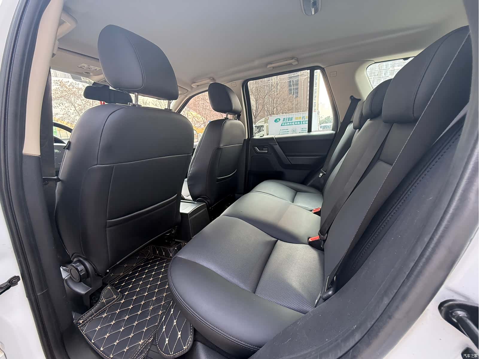 Land Rover SD4, 2013 все фото