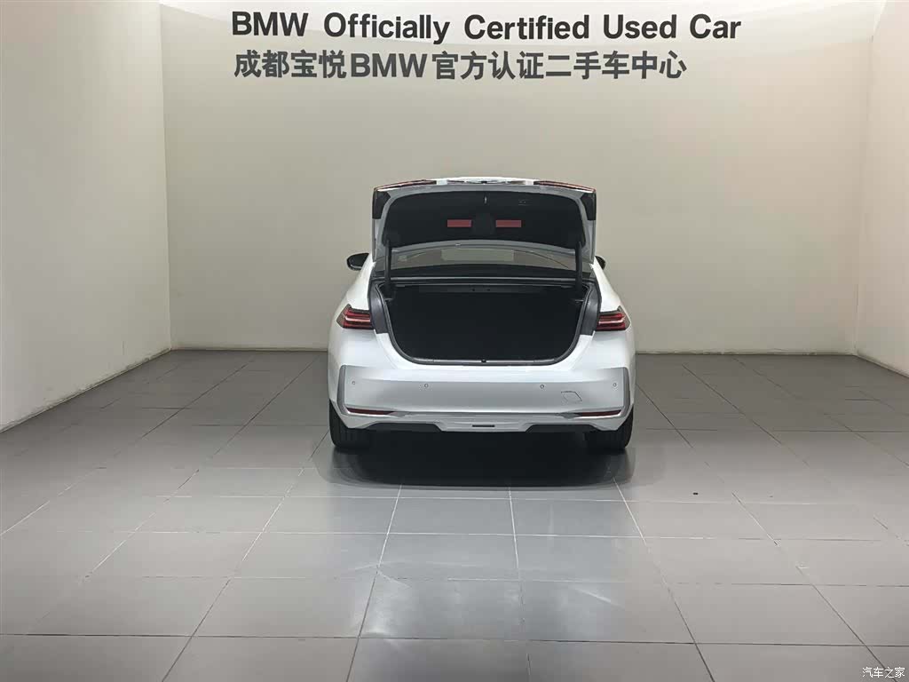 BMW 5 Series, 2024 все фото