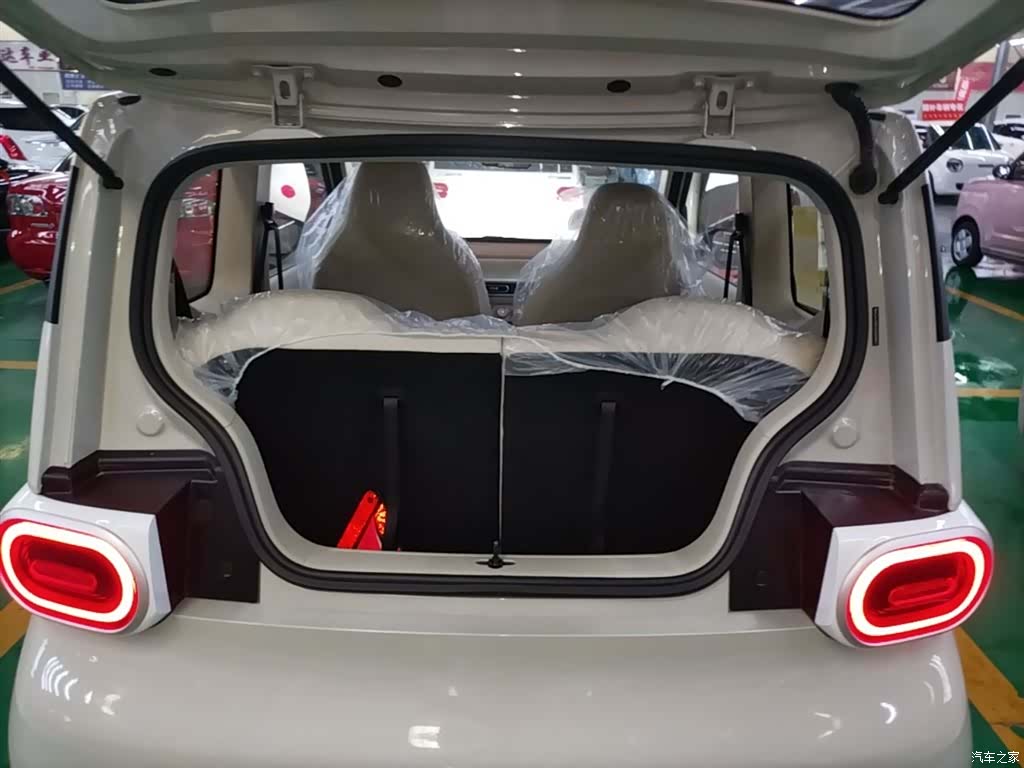 Wuling MINIEV, 2026 19