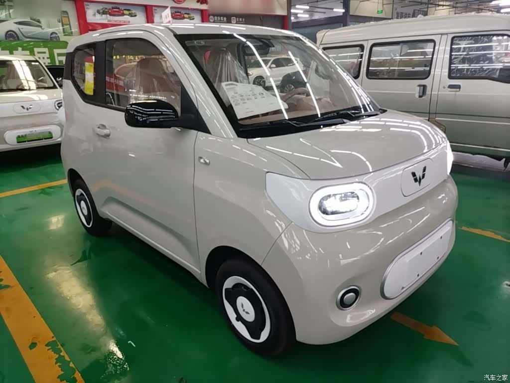 Wuling MINIEV, 2026 4