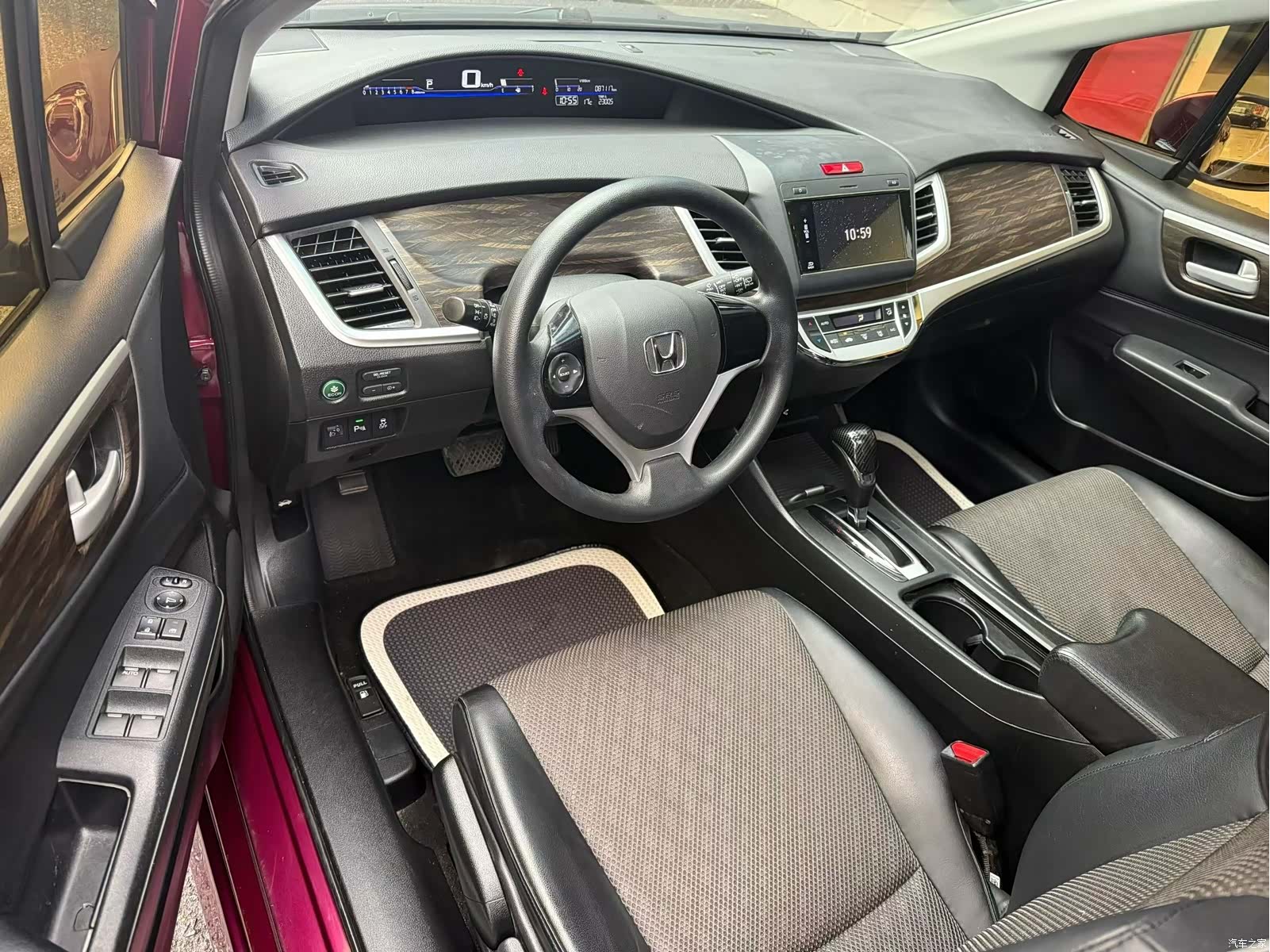Honda Jade, 2018 7