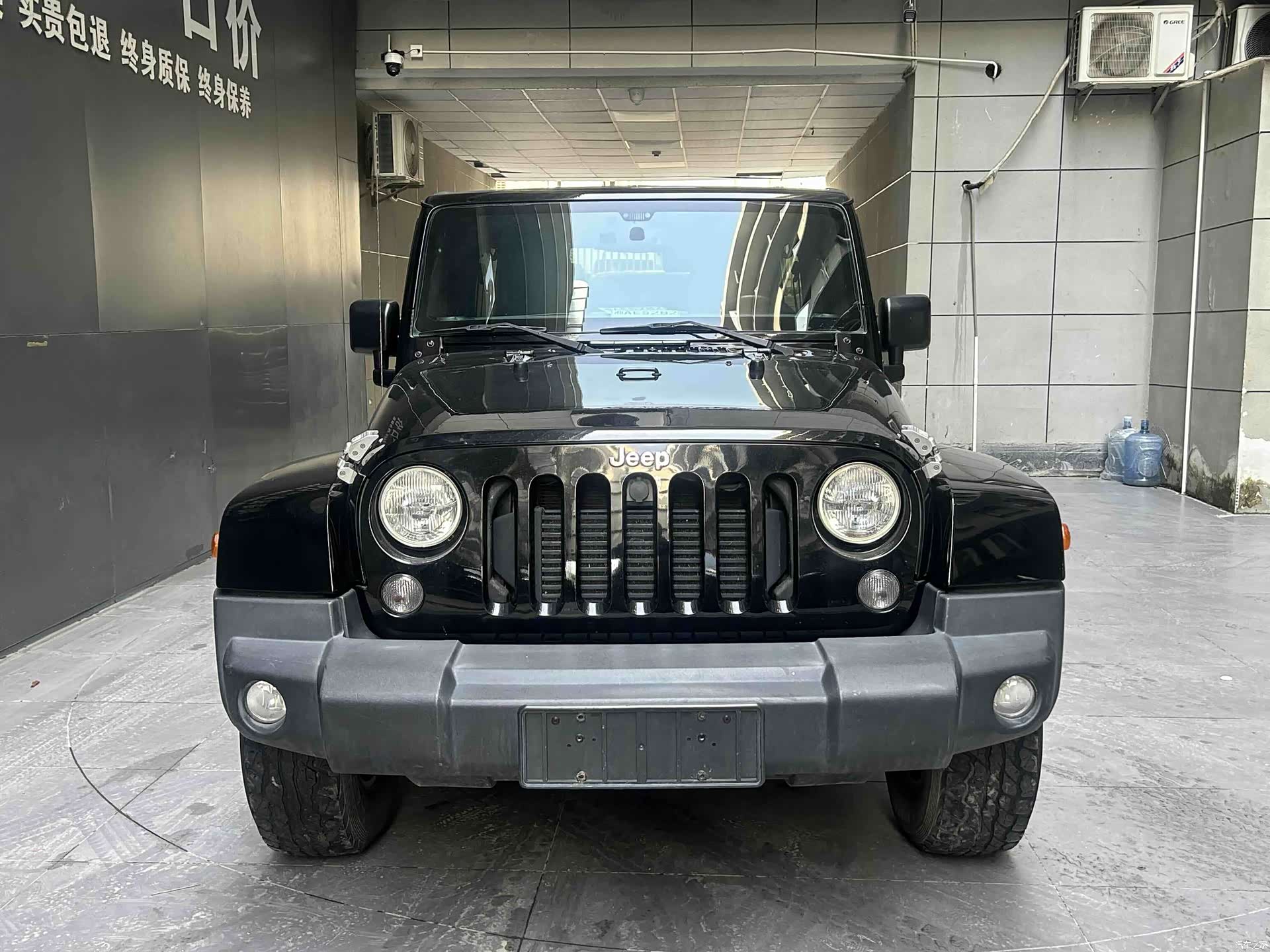 Jeep Wrangler, 2015 18