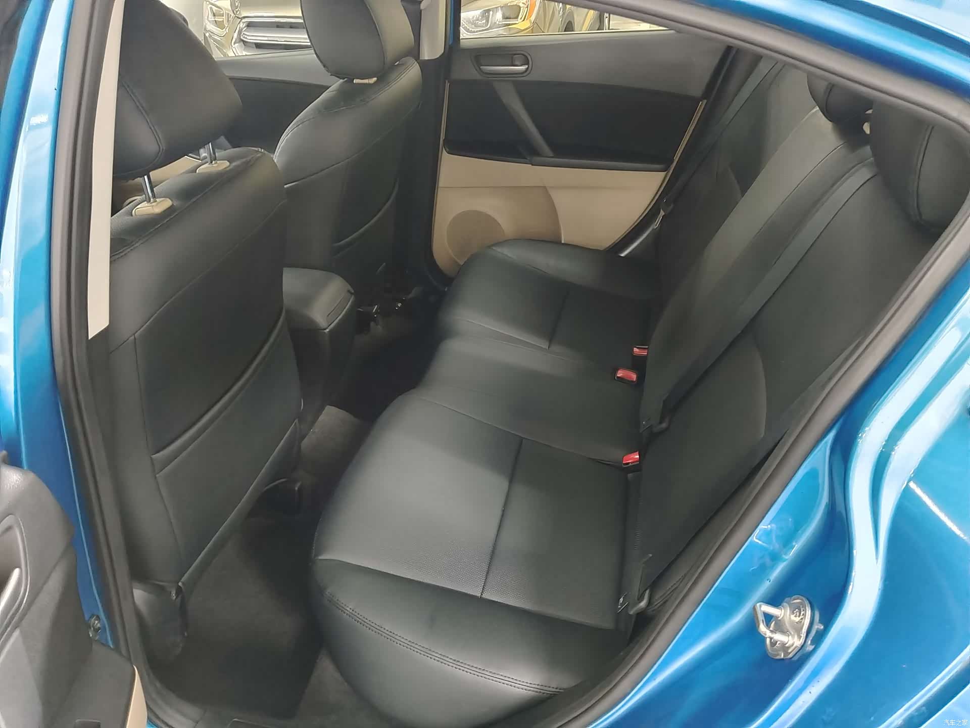 Mazda 3, 2013 8