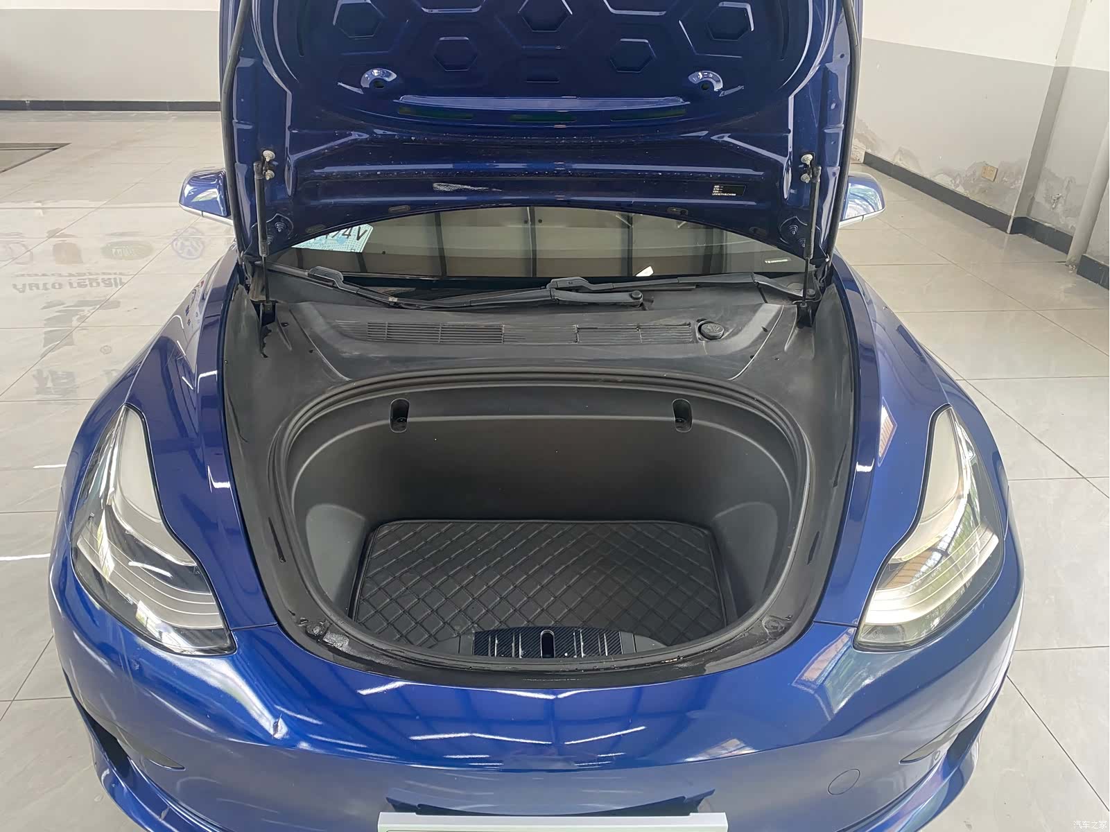Tesla Model 3, 2020 6