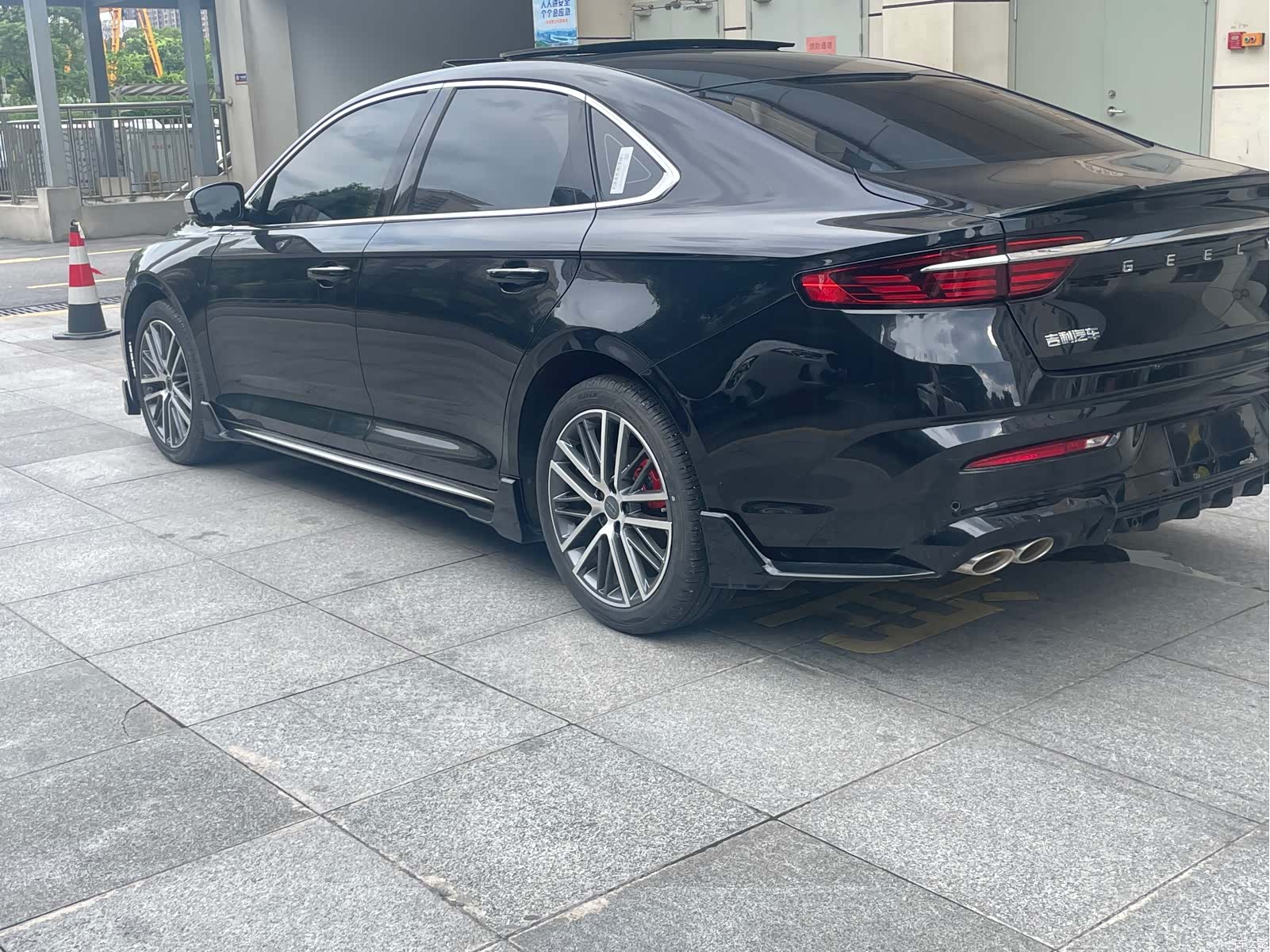 Geely Preface, 2023 все фото