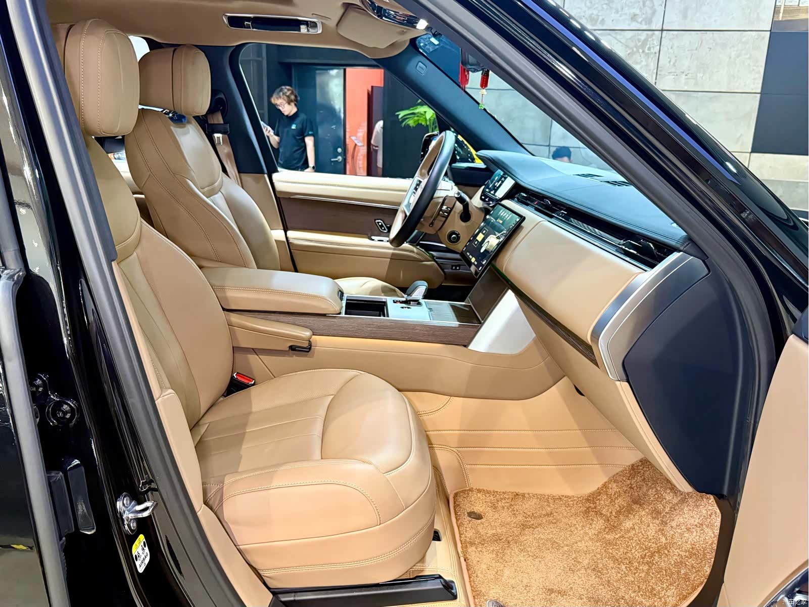 Land Rover Range Rover, 2024 37
