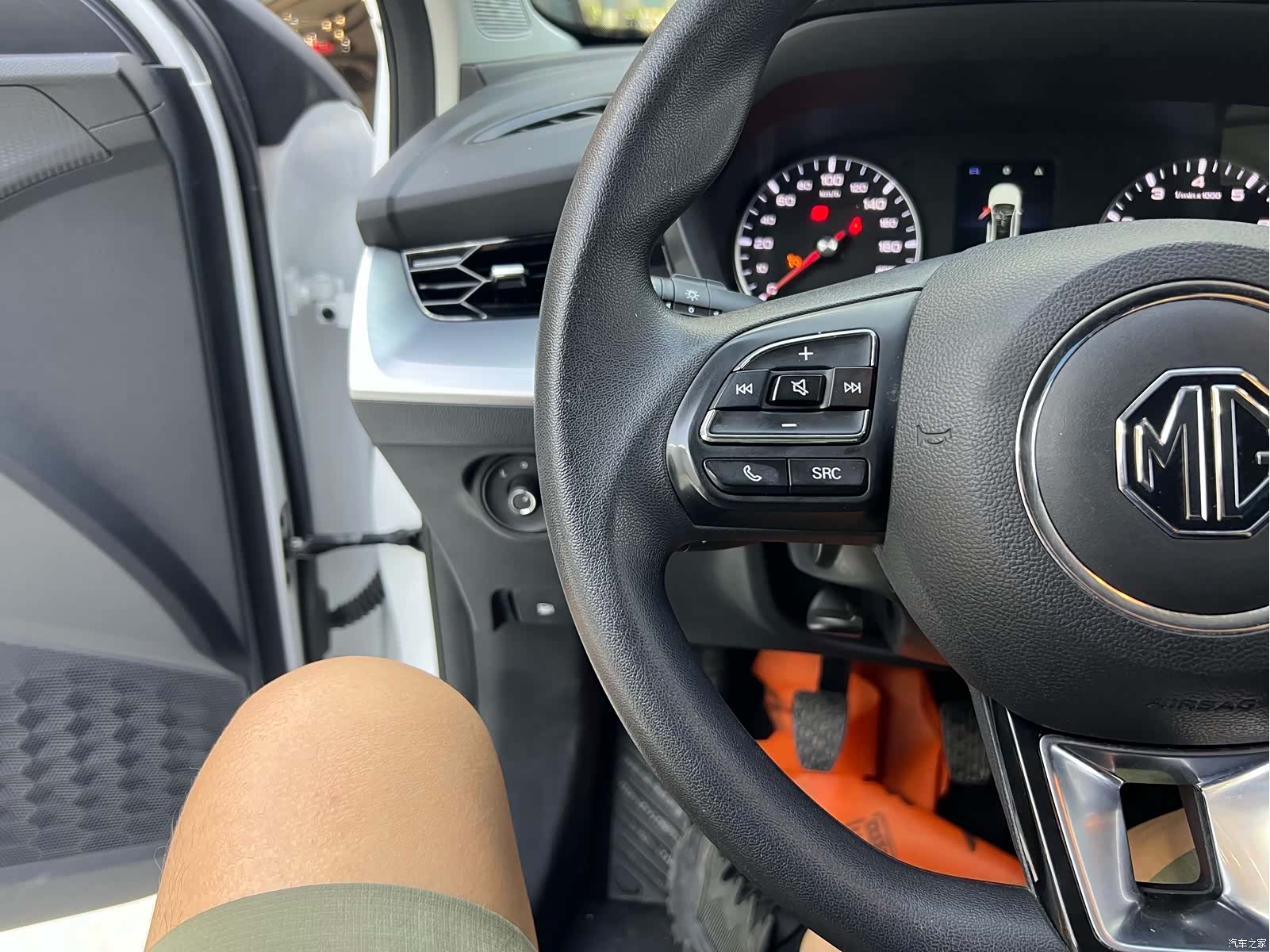 MG MG5, 2024 12