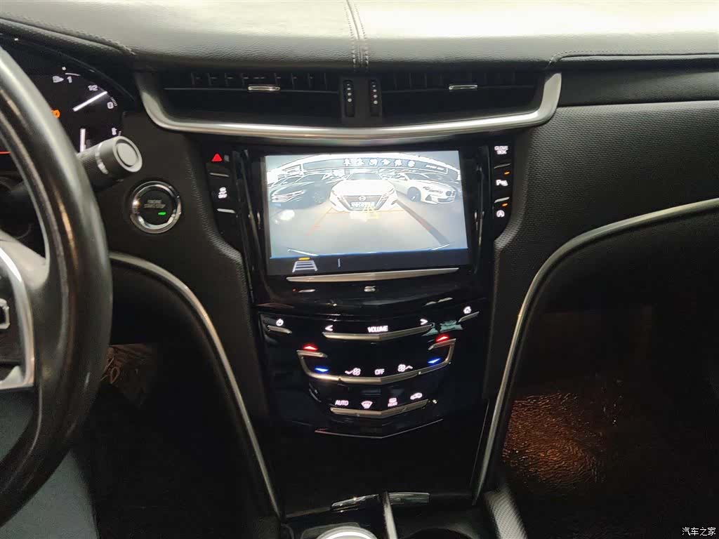 Cadillac XTS, 2018 13