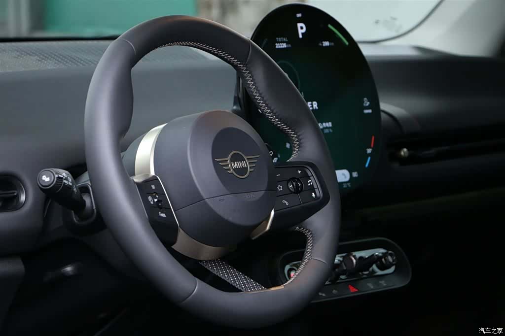 Mini Cooper, 2025 8