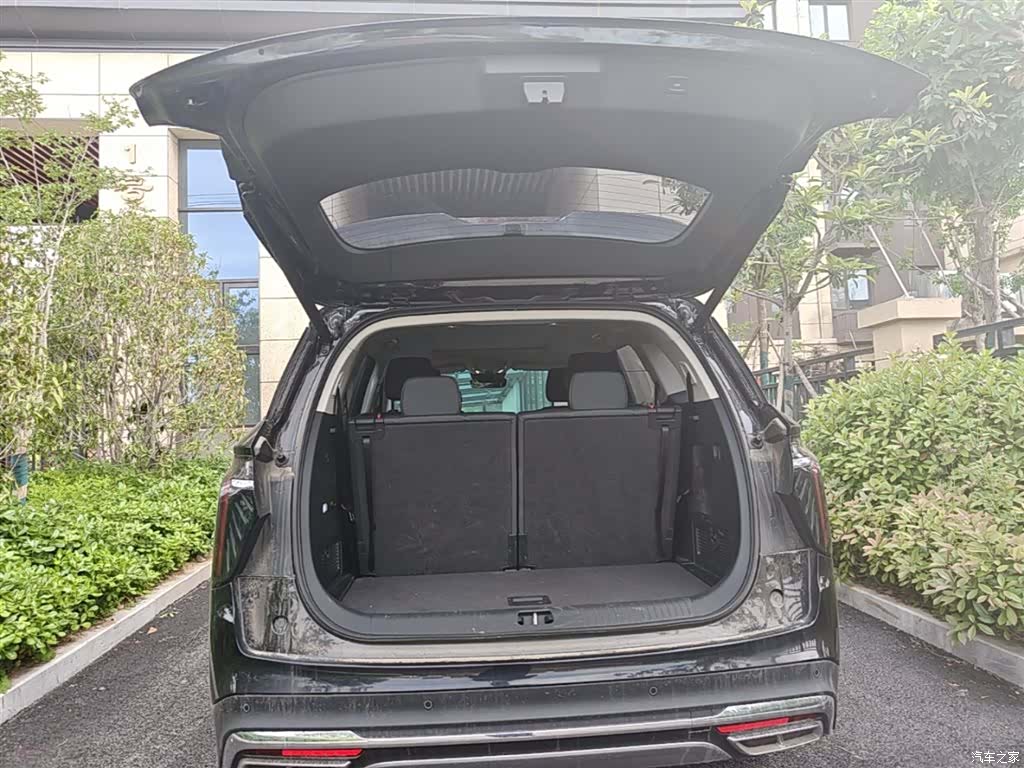 Hongqi HS7, 2024 19