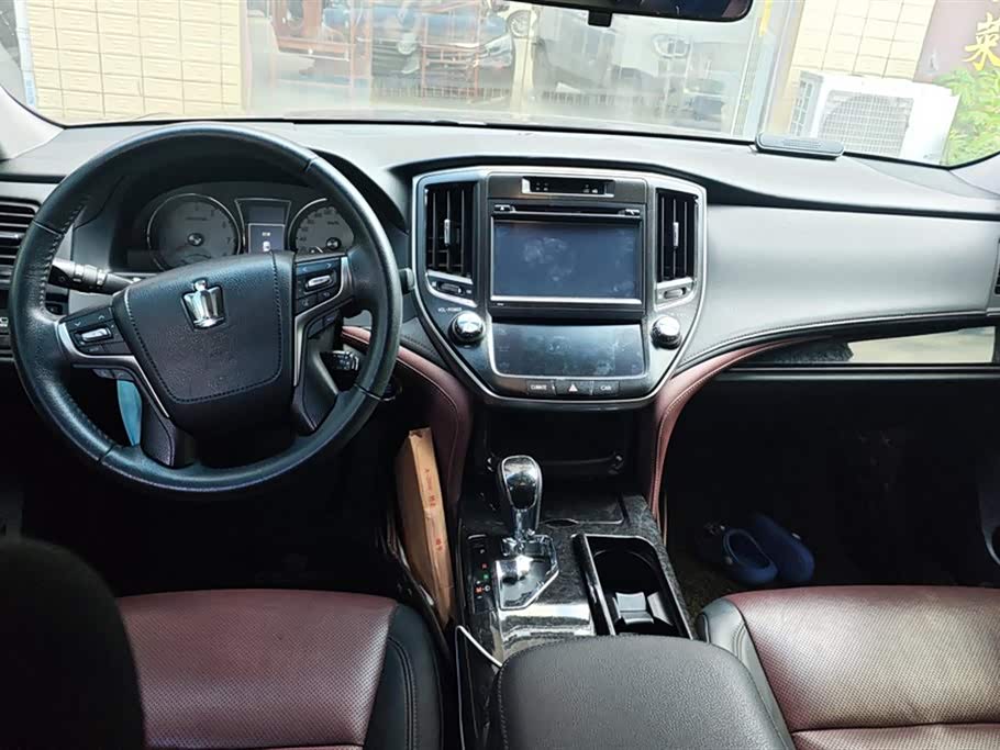 Toyota crown Toyota crown