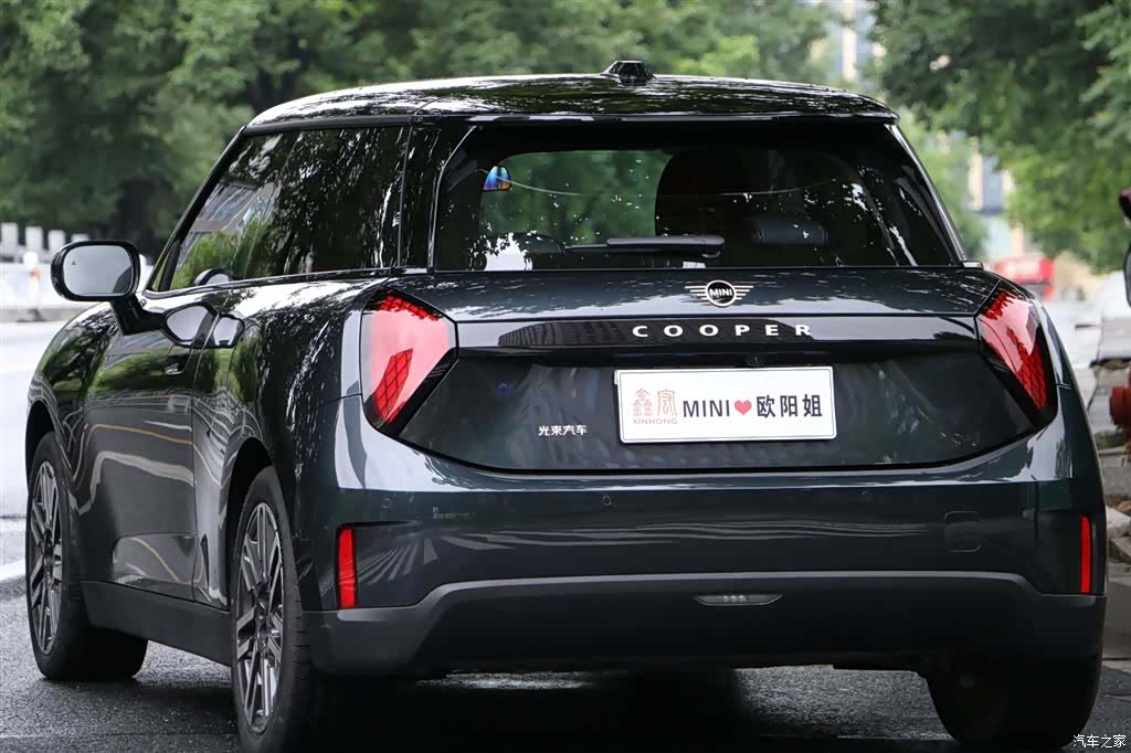 Mini Cooper, 2025 6