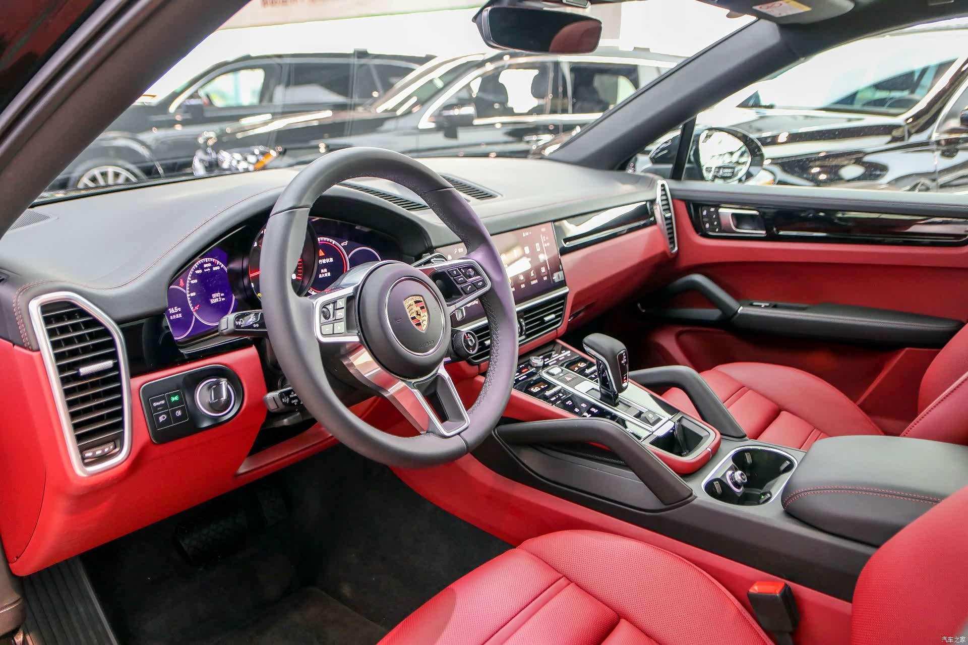 Porsche Cayenne, 2023 4