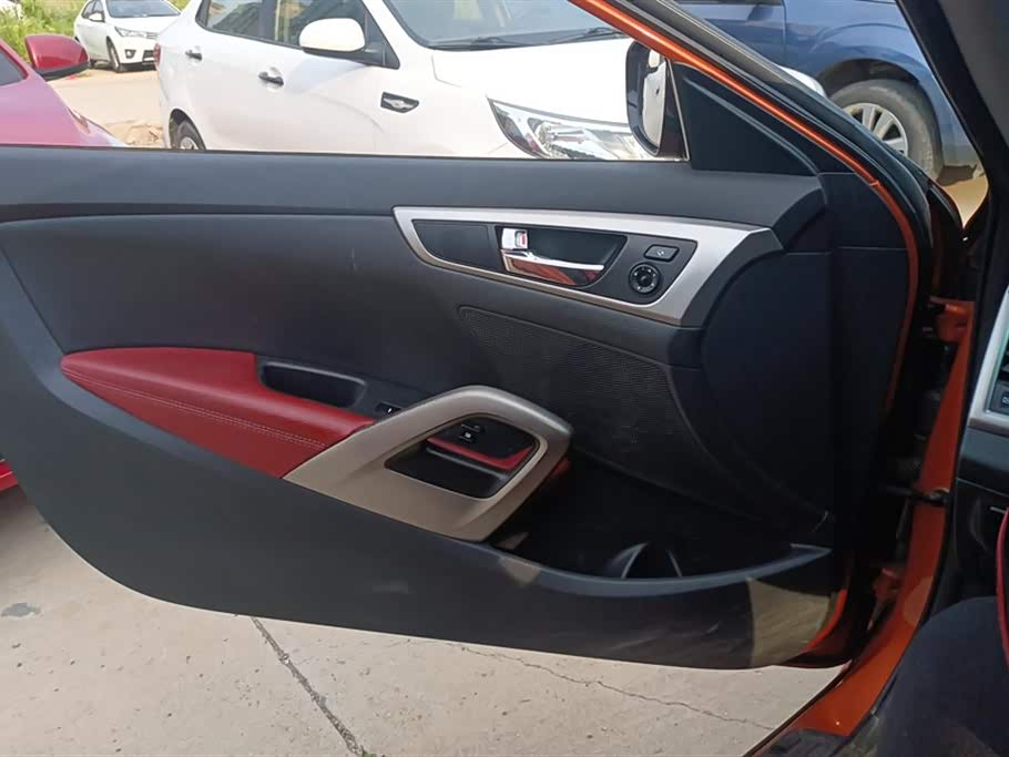Hyundai Veloster Hyundai Veloster