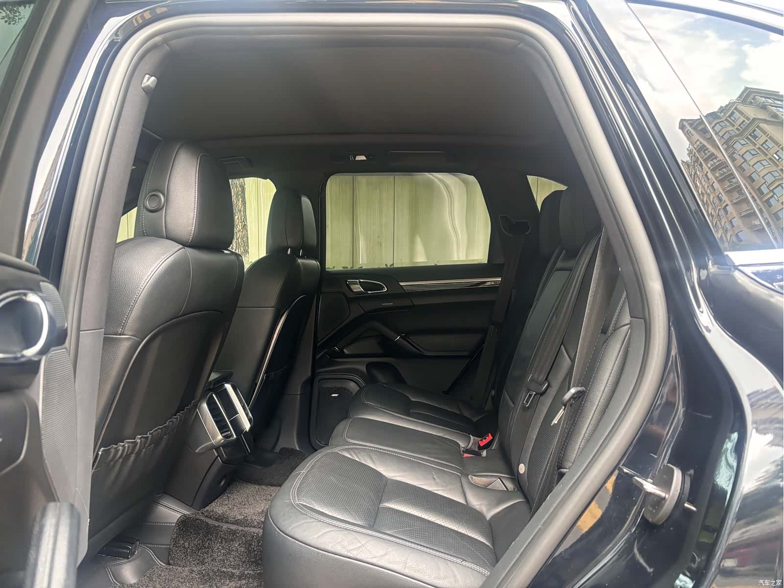Porsche Cayenne, 2016 все фото