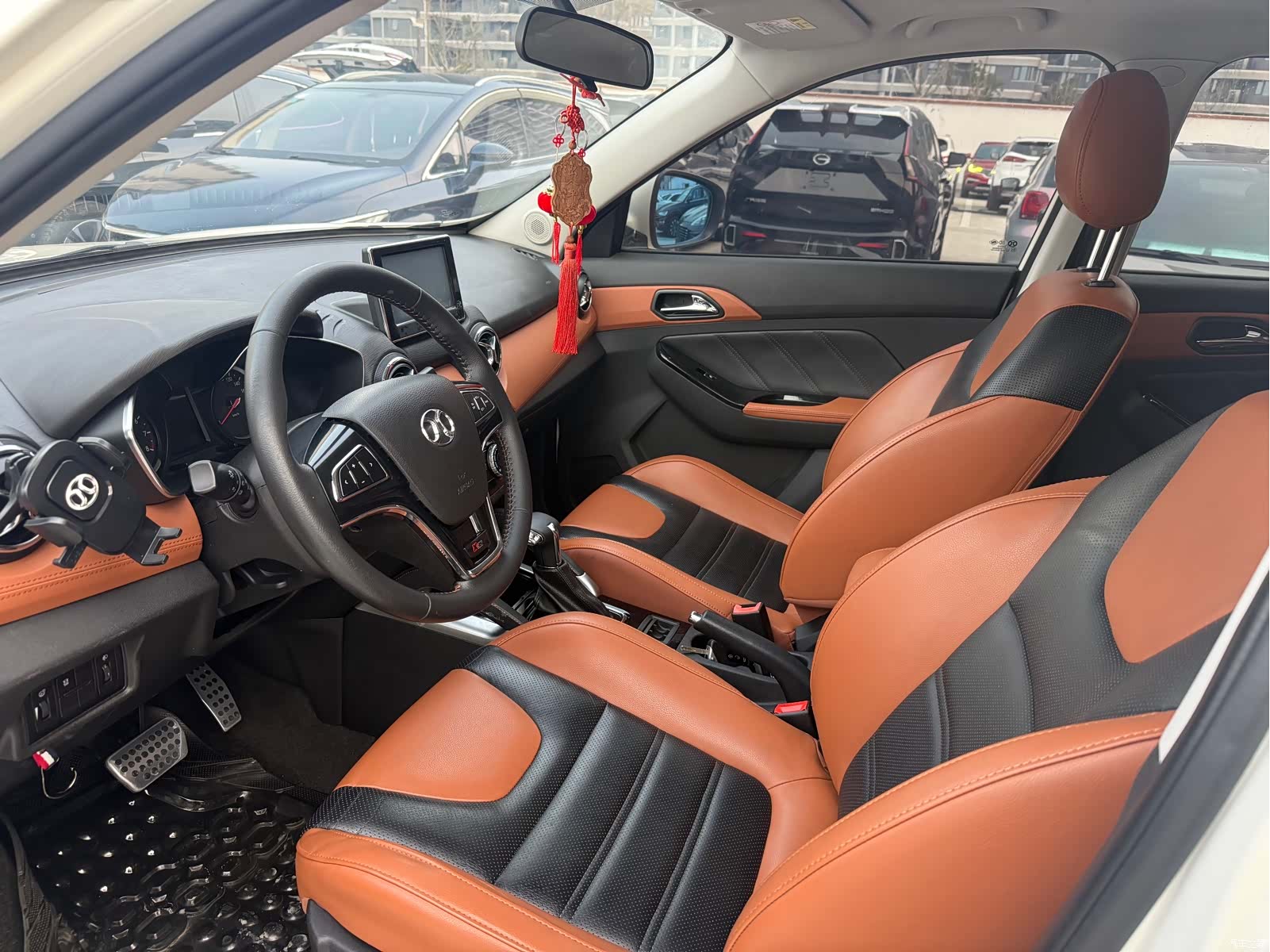 BAIC X35, 2017 4