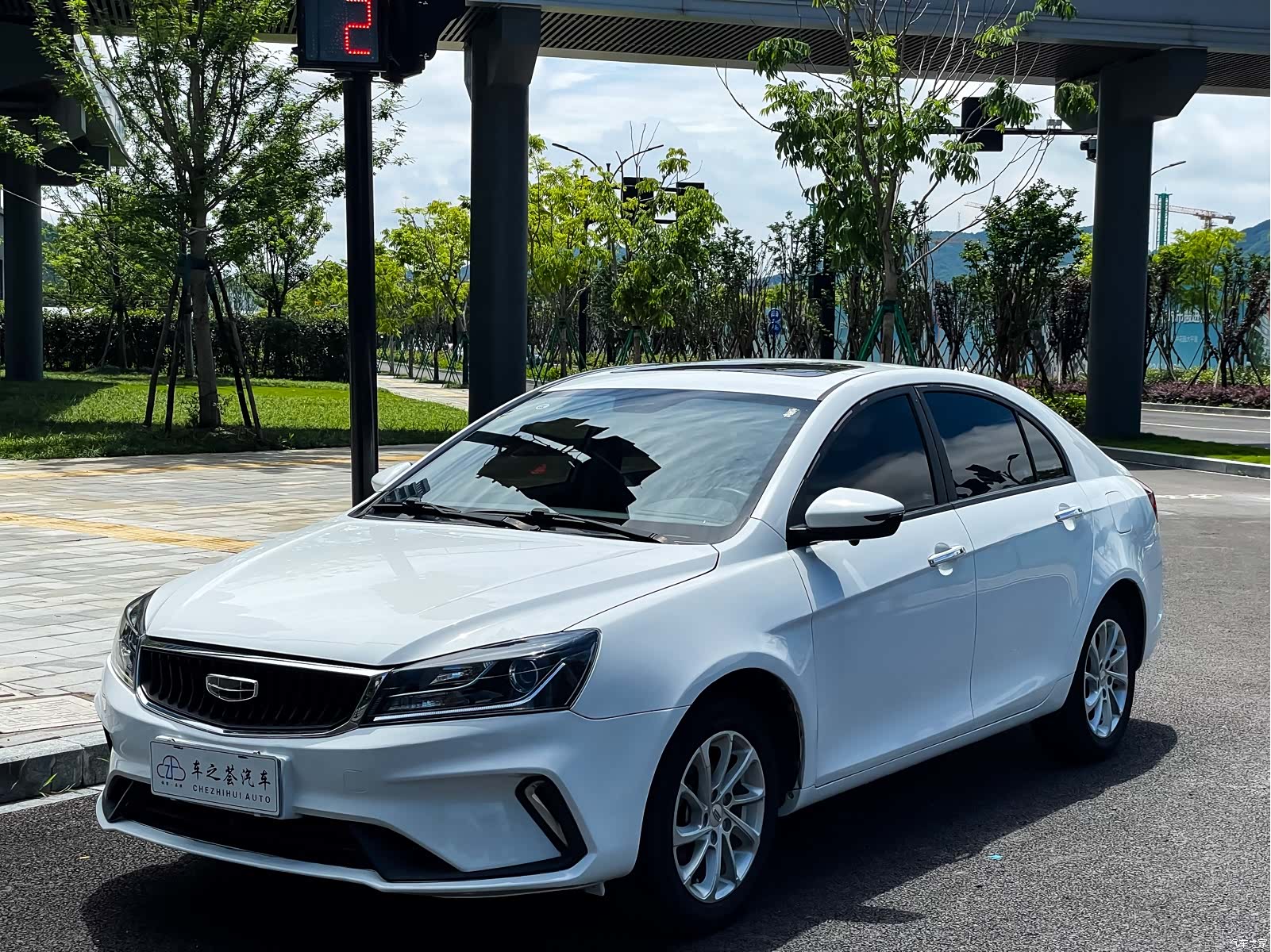 Geely Emgrand, 2022 2