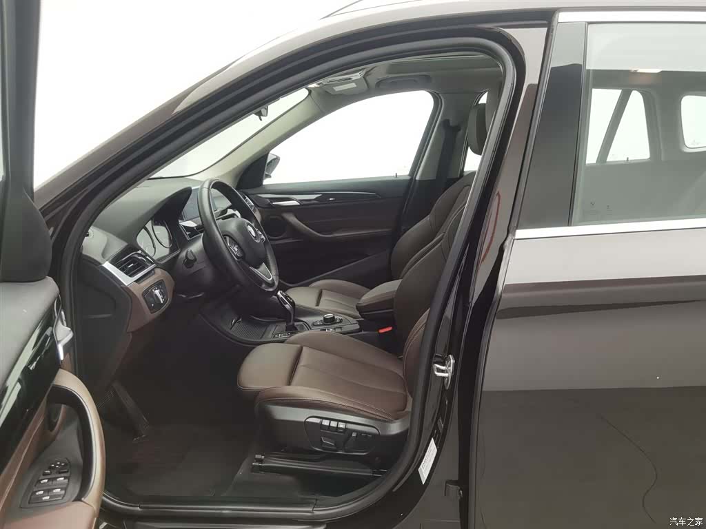 BMW X1, 2019 10