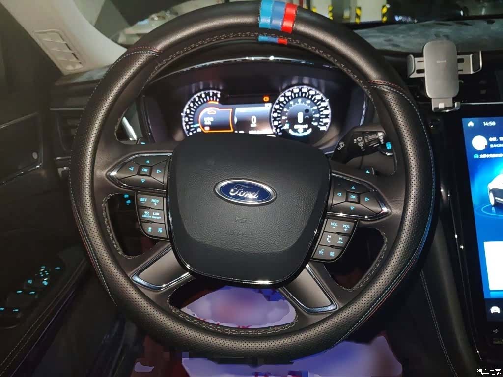 Ford Taurus, 2021 3