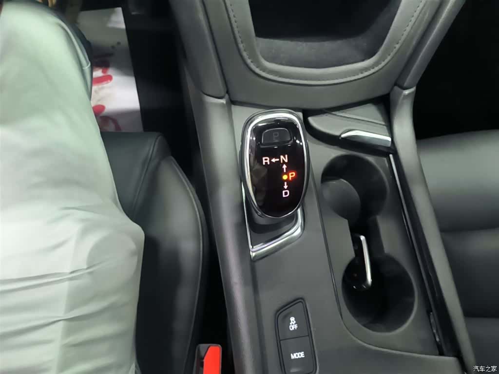 Cadillac XT5, 2017 14