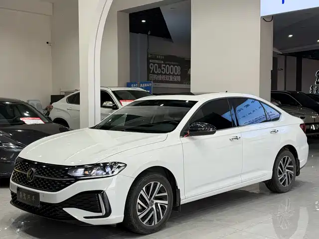 Volkswagen Lavida 2024 — купить из Китая под заказ