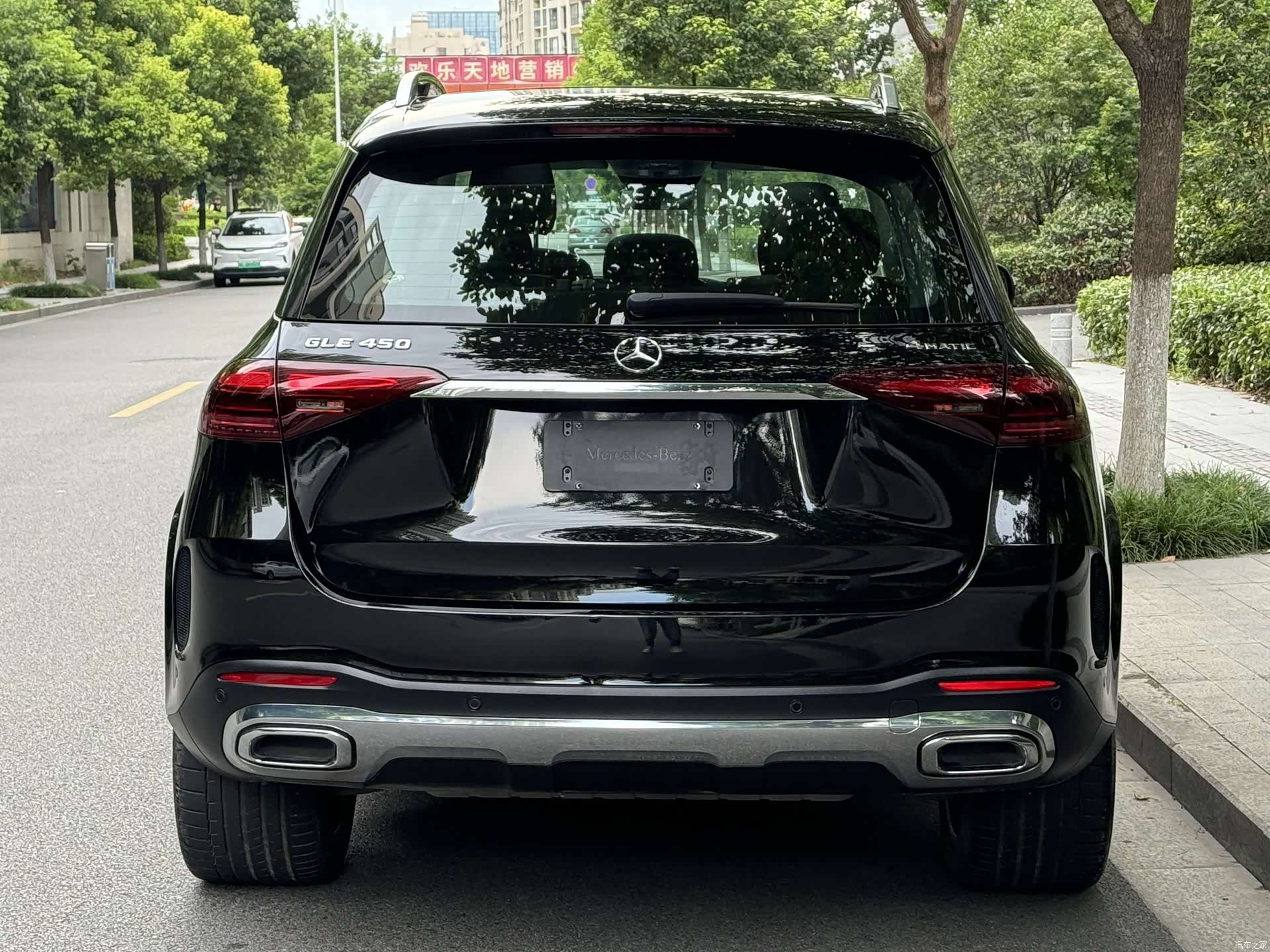 Mercedes-Benz GLE, 2023 4