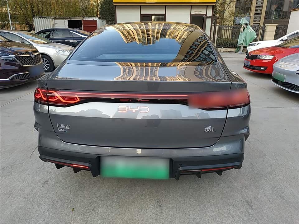 BYD Qin L
