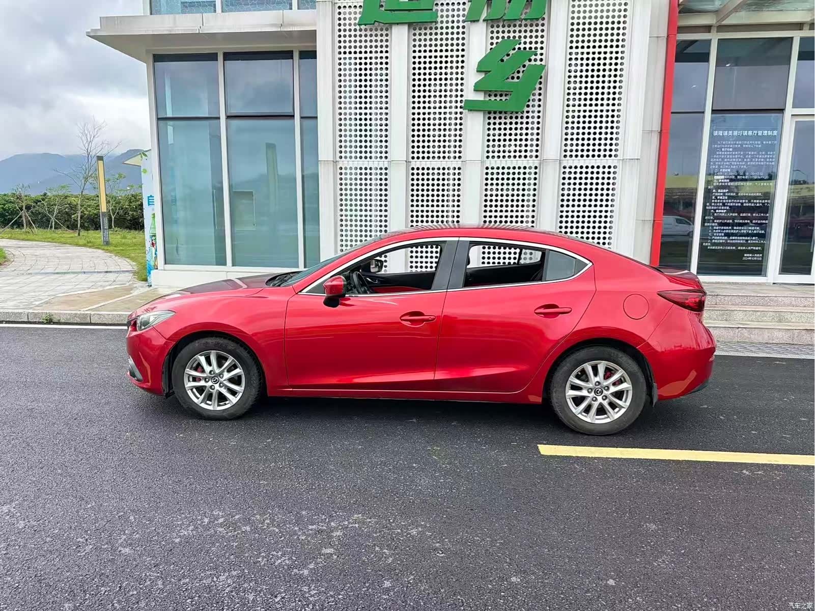 Mazda Mazda3, 2016 все фото